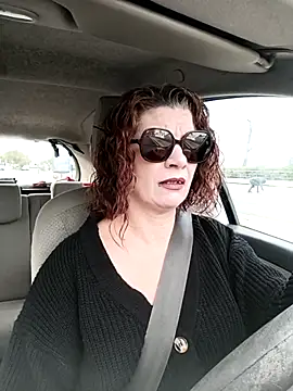 Snapshot of jennylovence chatting on 11-20-25, 12:27 jennylovence online show from 11-20-25, 12:27