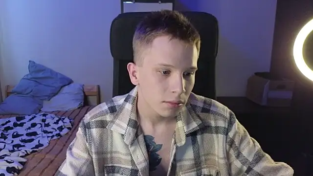 Snapshot of arlekincrop chatting on 02-22-26, 08:24 arlekincrop online show from 02-22-26, 08:24