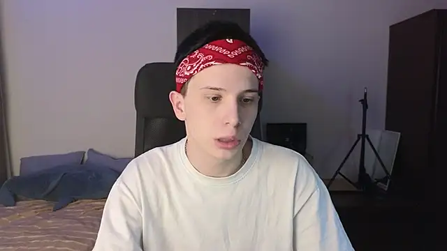 Snapshot of arlekincrop chatting on 03-10-26, 06:24 arlekincrop online show from 03-10-26, 06:24