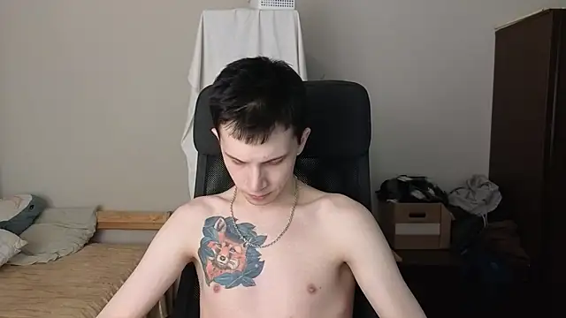 Snapshot of arlekincrop chatting on 03-15-26, 02:50 arlekincrop online show from 03-15-26, 02:50