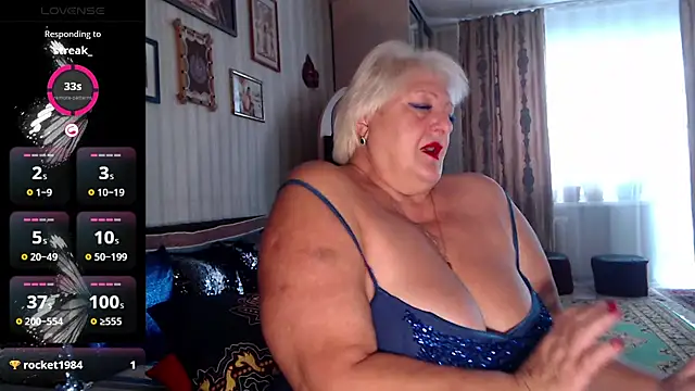 Snapshot of Jane_Lewis chatting on 10-22-25, 10:26 Jane Lewis online show from 10-22-25, 10:26