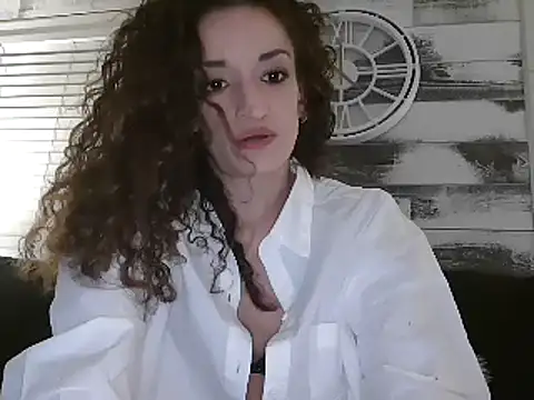 Snapshot of AshleyRain chatting on 02-09-25, 08:22 AshleyRain online show from 02-09-25, 08:22