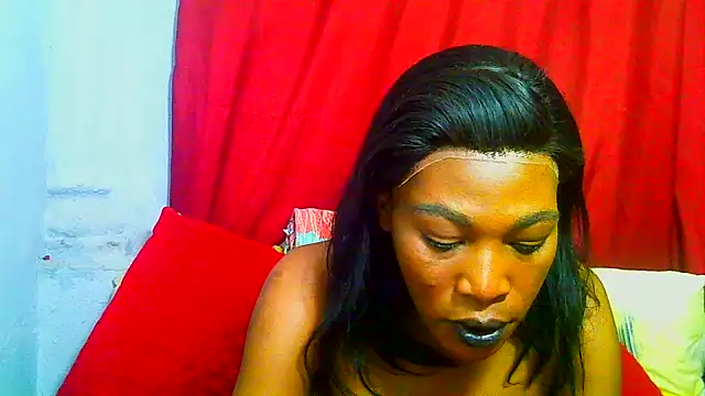 Snapshot of freaky_naughty chatting on 06-25-26, 10:42 freaky naughty online show from 06-25-26, 10:42