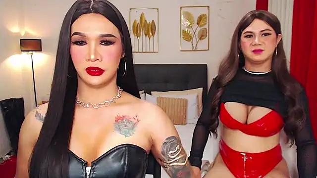 Snapshot of SeductiveLexieX chatting on 10-05-25, 08:56 SeductiveLexieX online show from 10-05-25, 08:56