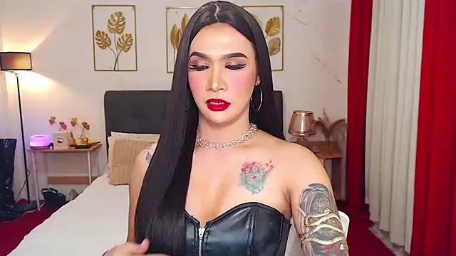 Snapshot of SeductiveLexieX chatting on 11-17-25, 12:44 SeductiveLexieX online show from 11-17-25, 12:44