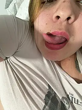 Blondylicious online show from 04-05-26, 07:38