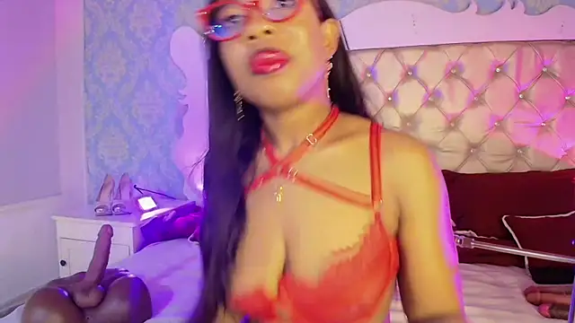 Snapshot of CaseyMoon chatting on 05-16-26, 12:15 CaseyMoon online show from 05-16-26, 12:15