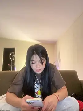 kiarafonseca  online show from 10-21-25, 05:08