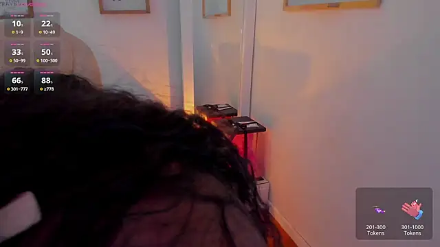 zobe love online show from 04-03-26, 04:49