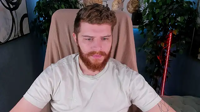 Snapshot of DominicGengry chatting on 11-22-25, 08:19 DominicGengry online show from 11-22-25, 08:19