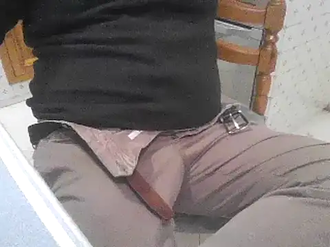 Snapshot of polloiw chatting on 02-10-25, 01:11 polloiw online show from 02-10-25, 01:11