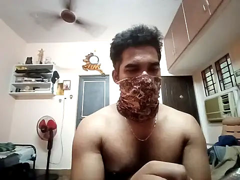 Snapshot of luckyloki chatting on 03-10-25, 02:06 luckyloki online show from 03-10-25, 02:06