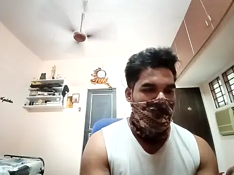 Snapshot of luckyloki chatting on 03-16-25, 05:47 luckyloki online show from 03-16-25, 05:47