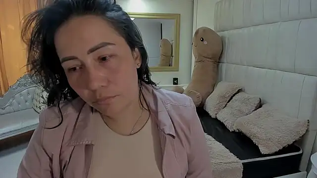 gaby trent online show from 02-07-26, 03:49