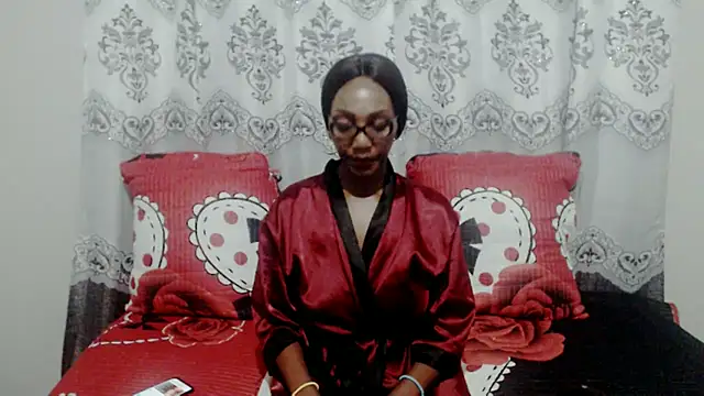 Snapshot of NikkyJigglesX chatting on 02-18-25, 02:05 NikkyJigglesX online show from 02-18-25, 02:05