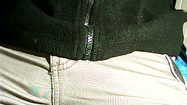 Snapshot of kalinixta chatting on 10-11-25, 04:49 kalinixta online show from 10-11-25, 04:49