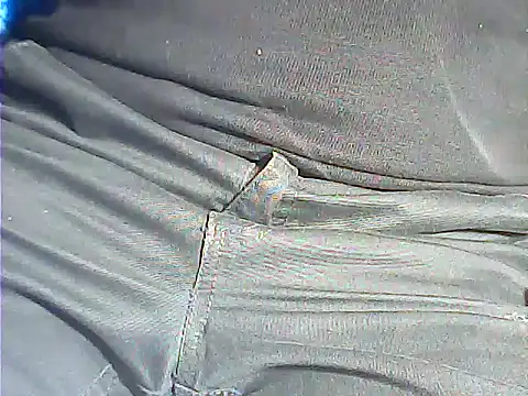 Snapshot of kalinixta chatting on 10-22-25, 06:18 kalinixta online show from 10-22-25, 06:18