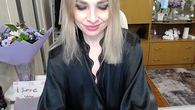 Mika Passion online show from 03-10-25, 12:37