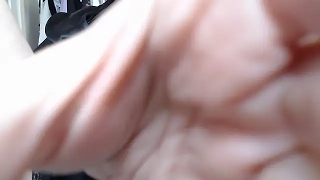 Mika Passion online show from 09-26-25, 08:18