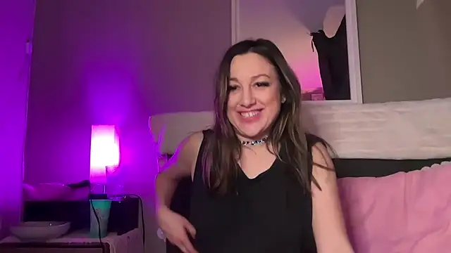 CrazyKittenMeow online show from 02-25-25, 07:09