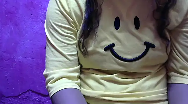 Snapshot of BicolorKissLove chatting on 02-28-25, 01:58 BicolorKissLove online show from 02-28-25, 01:58