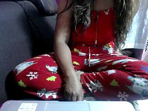 Snapshot of BicolorKissLove chatting on 09-15-25, 01:22 BicolorKissLove online show from 09-15-25, 01:22