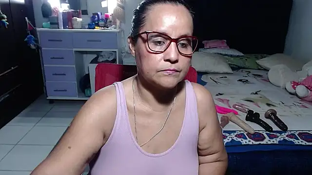 pervert mommy  online show from 06-29-26, 11:21