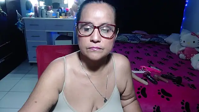 pervert mommy  online show from 07-02-26, 10:32
