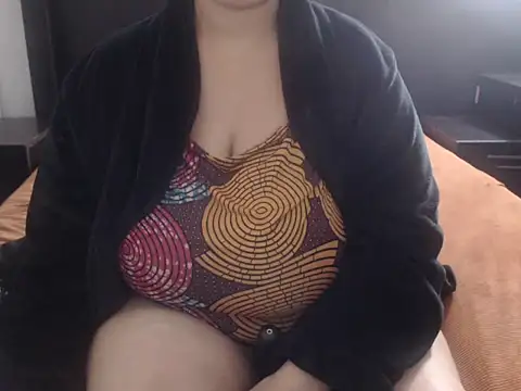 Snapshot of XHotJuicyBootyXX chatting on 07-03-26, 09:05 XHotJuicyBootyXX online show from 07-03-26, 09:05