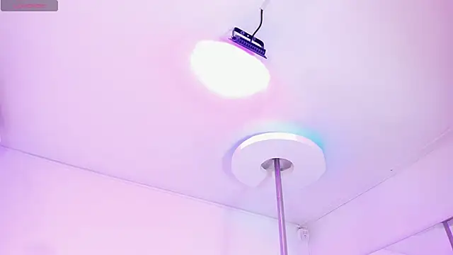 Snapshot of Pamela_roberts chatting on 12-12-24, 11:50 Pamela roberts online show from 12-12-24, 11:50