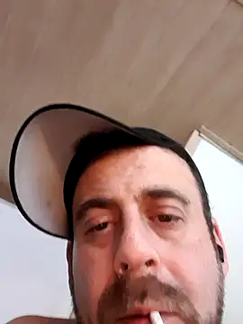 Snapshot of AquaMenn chatting on 11-18-25, 01:33 AquaMenn online show from 11-18-25, 01:33