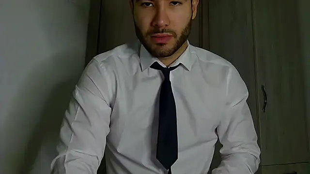 Justynn1 online show from 11-17-25, 11:10