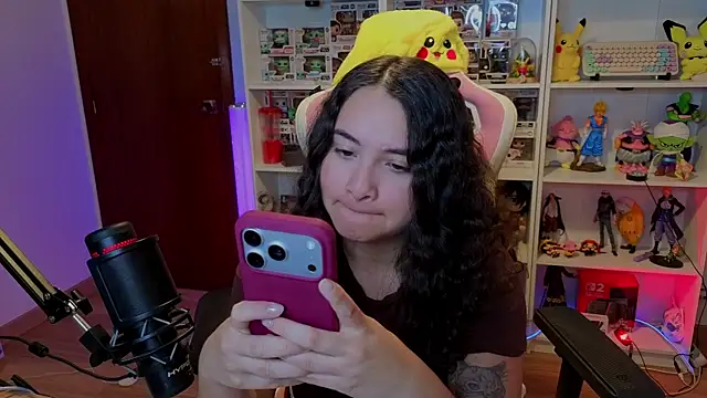 Sweet sully   online show from 04-13-26, 07:36