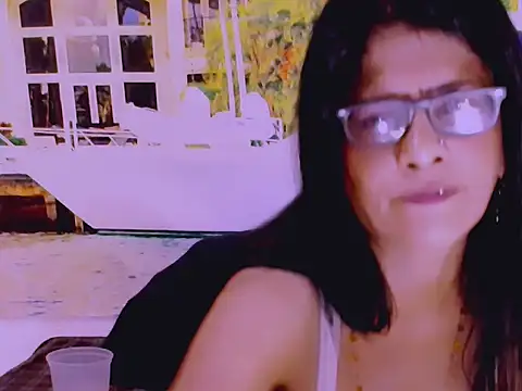 IndianAllure online show from 02-10-25, 11:57