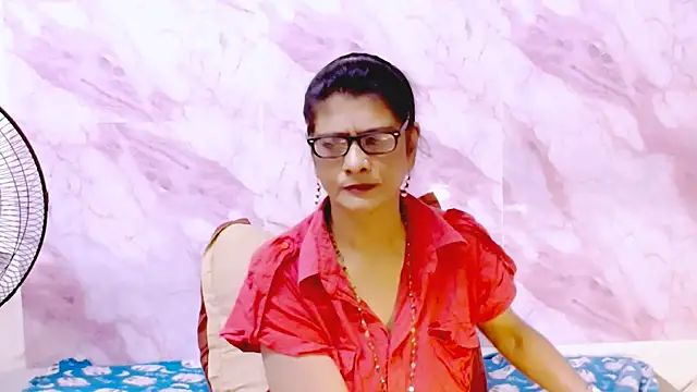 IndianAllure online show from 03-20-25, 05:46