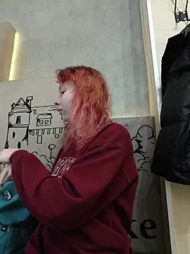 Snapshot of Frost_foxy chatting on 11-30-25, 03:10 Frost foxy online show from 11-30-25, 03:10