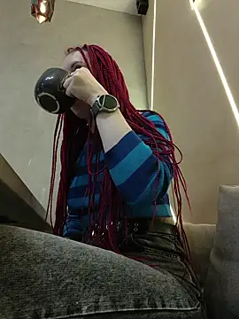 Frost foxy online show from 12-21-25, 03:13