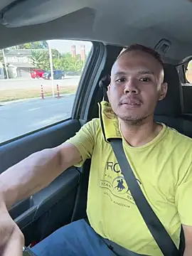 Snapshot of EllisZlatan chatting on 03-02-26, 10:11 EllisZlatan online show from 03-02-26, 10:11