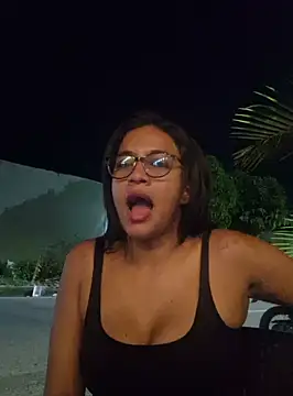 Snapshot of DAELAA chatting on 02-03-25, 04:14 DAELAA online show from 02-03-25, 04:14