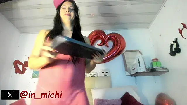 Snapshot of dangerous_bitch chatting on 11-26-25, 12:33 dangerous bitch online show from 11-26-25, 12:33