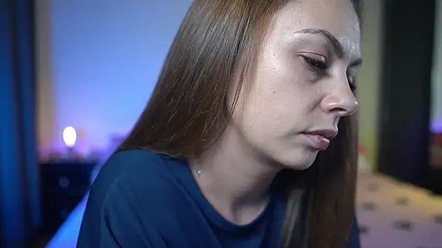 TiffanyPierce online show from 10-06-25, 08:17