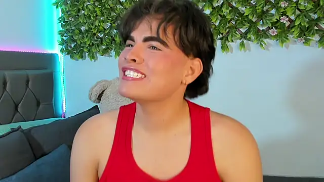 Snapshot of kamii_22 chatting on 03-04-25, 10:35 kamii 22 online show from 03-04-25, 10:35