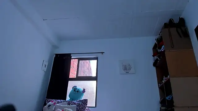 AlondraDiossa03 online show from 09-20-25, 06:42