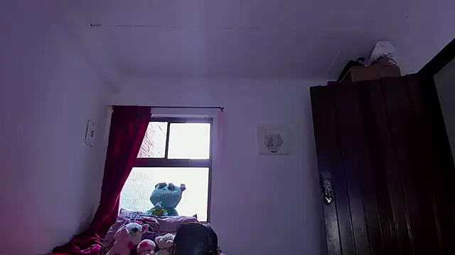 AlondraDiossa03 online show from 04-13-26, 02:55