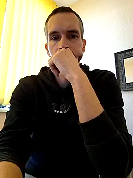 Snapshot of Geiler-boy313 chatting on 03-19-25, 10:11 Geiler-boy313 online show from 03-19-25, 10:11