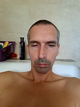 Snapshot of Geiler-boy313 chatting on 10-03-25, 11:07 Geiler-boy313 online show from 10-03-25, 11:07