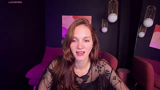 Snapshot of MirandaGlow chatting on 12-20-24, 11:54 MirandaGlow online show from 12-20-24, 11:54