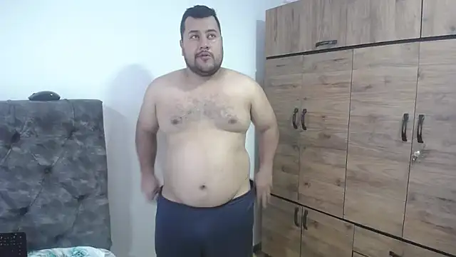 Snapshot of santi_hothot chatting on 09-10-25, 07:03 santi hothot online show from 09-10-25, 07:03