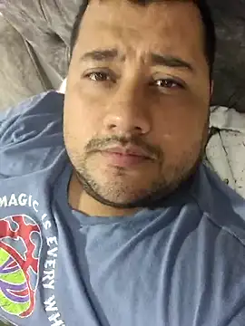 Snapshot of santi_hothot chatting on 10-03-25, 01:13 santi hothot online show from 10-03-25, 01:13