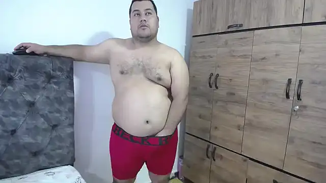 Snapshot of santi_hothot chatting on 10-14-25, 08:20 santi hothot online show from 10-14-25, 08:20